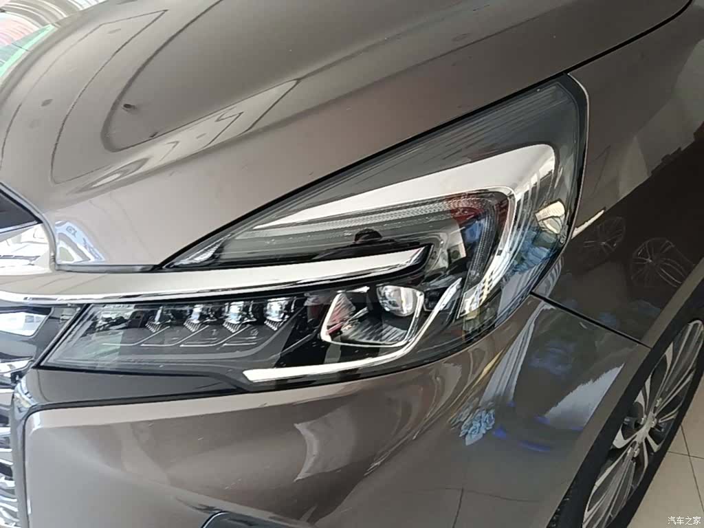 Buick GL8, 2023 24
