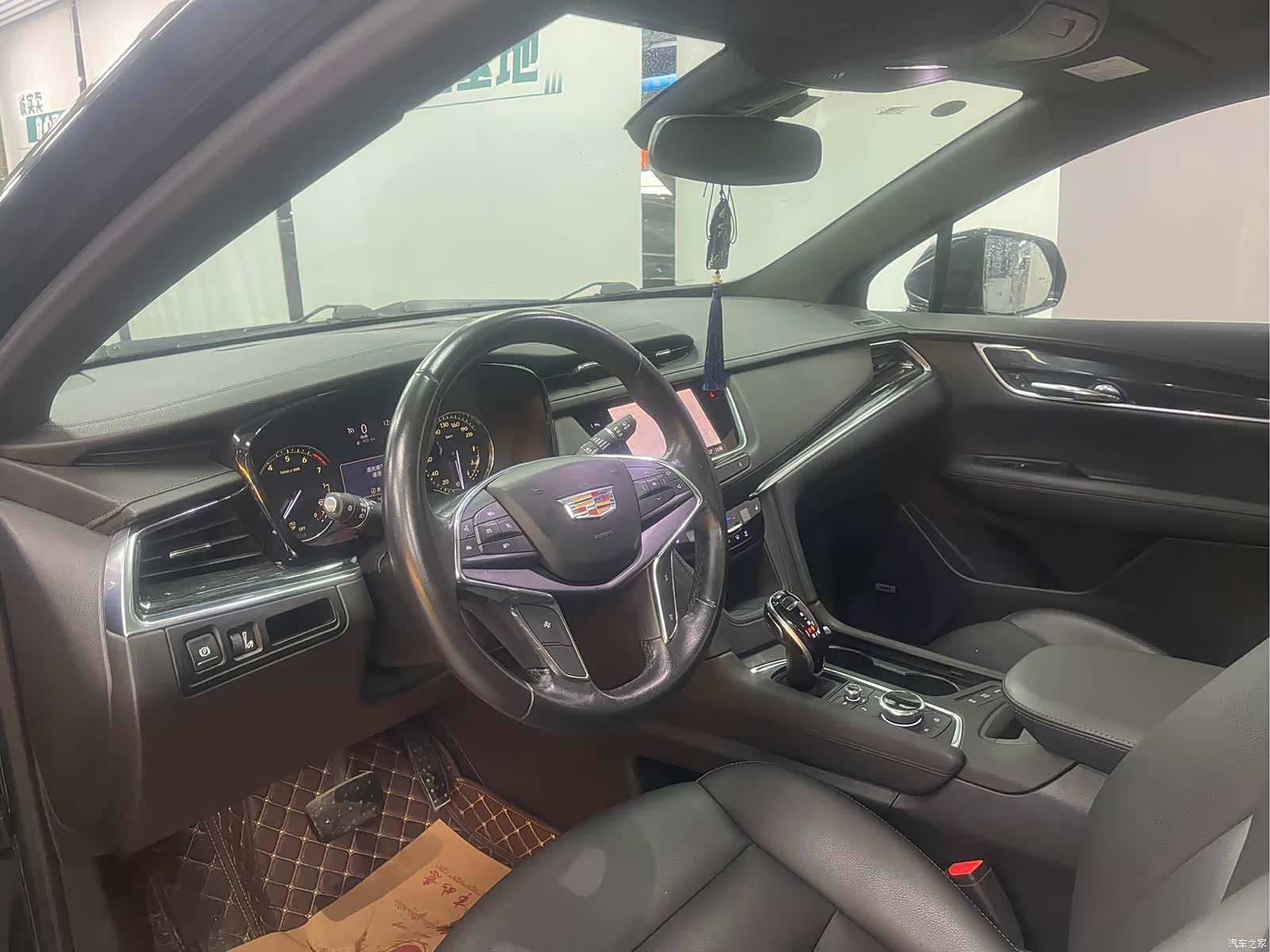 Cadillac XT5, 2020 10