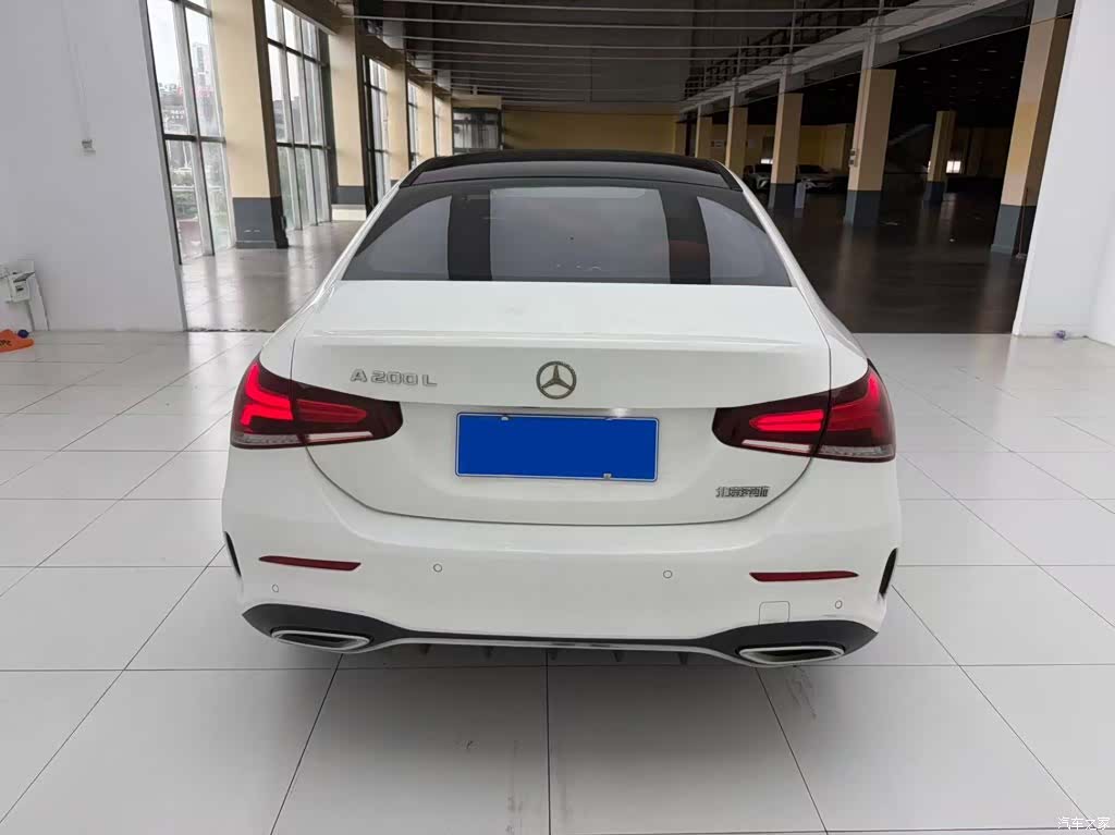 Mercedes-Benz A-Class, 2019 8