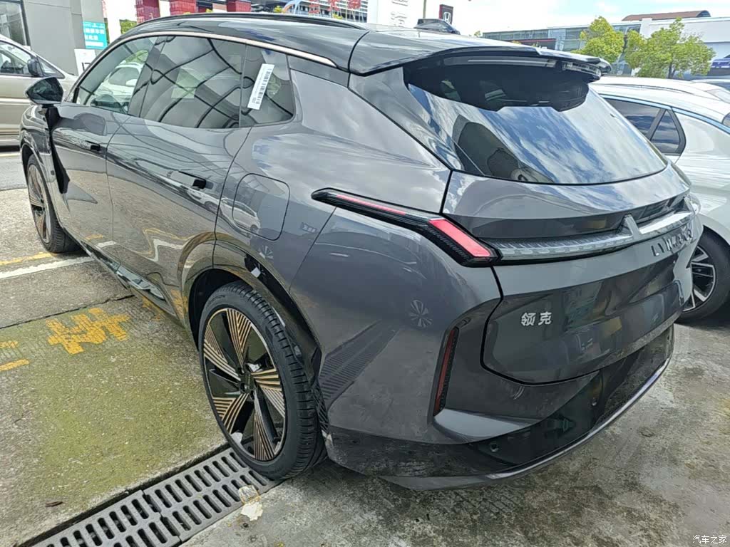 Lynk & Co 02, 2024 все фото