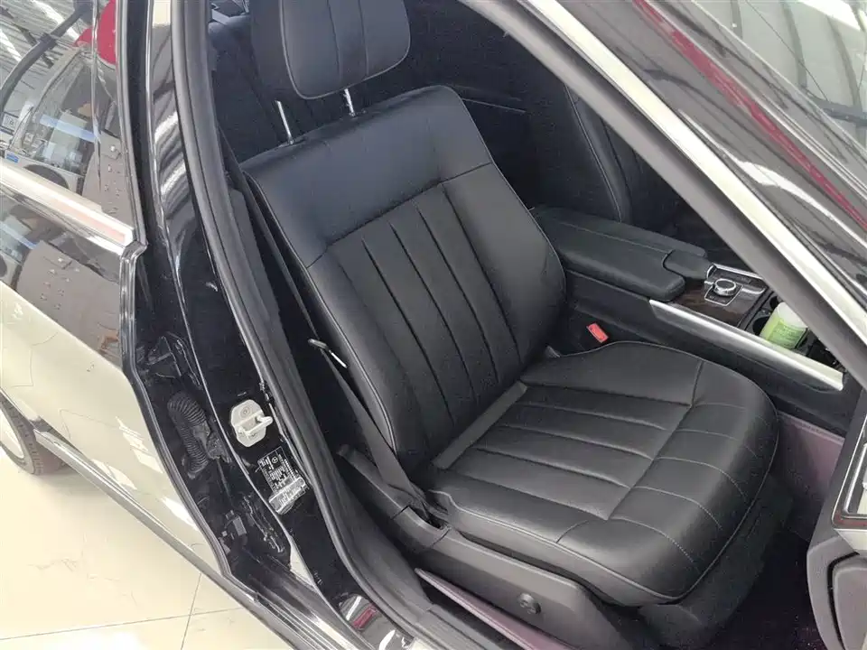 Mercedes-Benz E-class Mercedes-Benz E-class