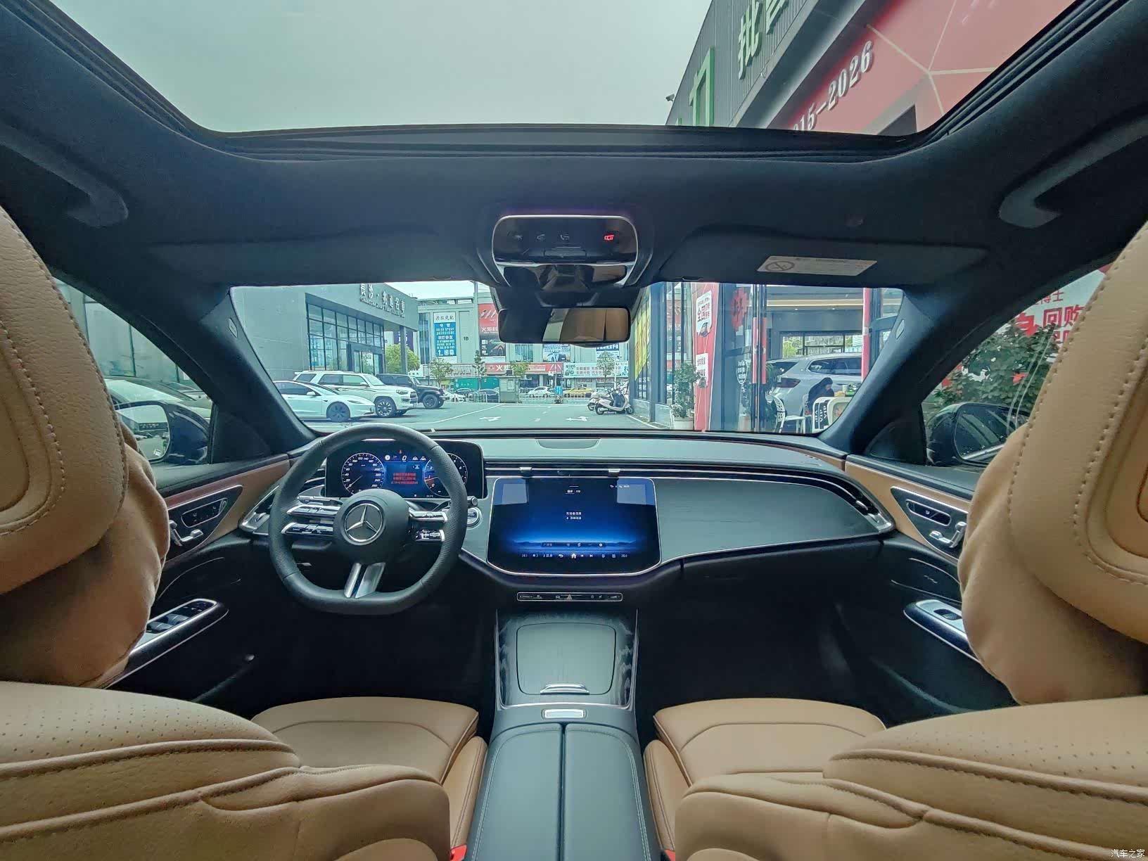 Mercedes-Benz E-Class, 2024 все фото