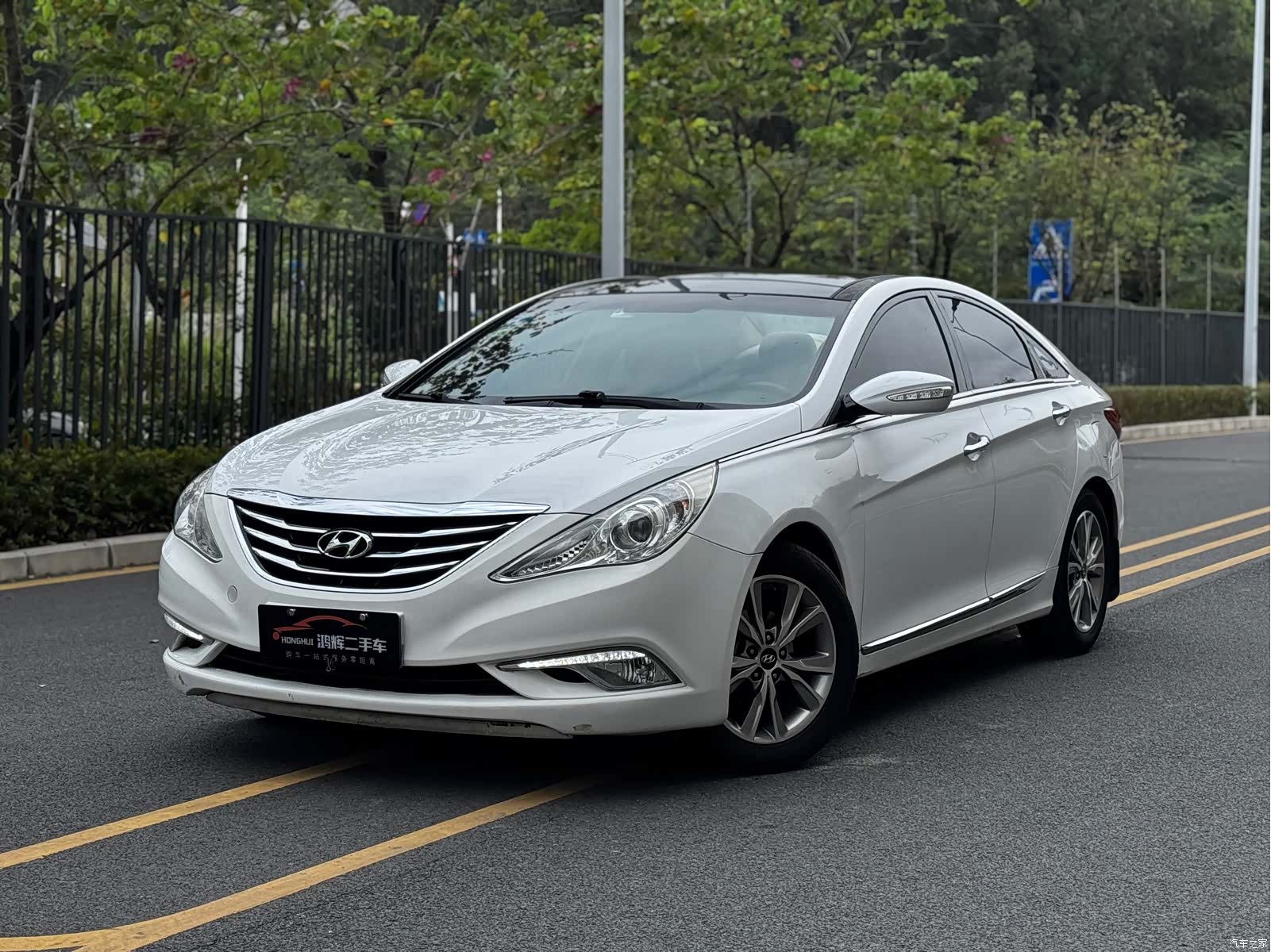 Hyundai Sonata, 2014 1