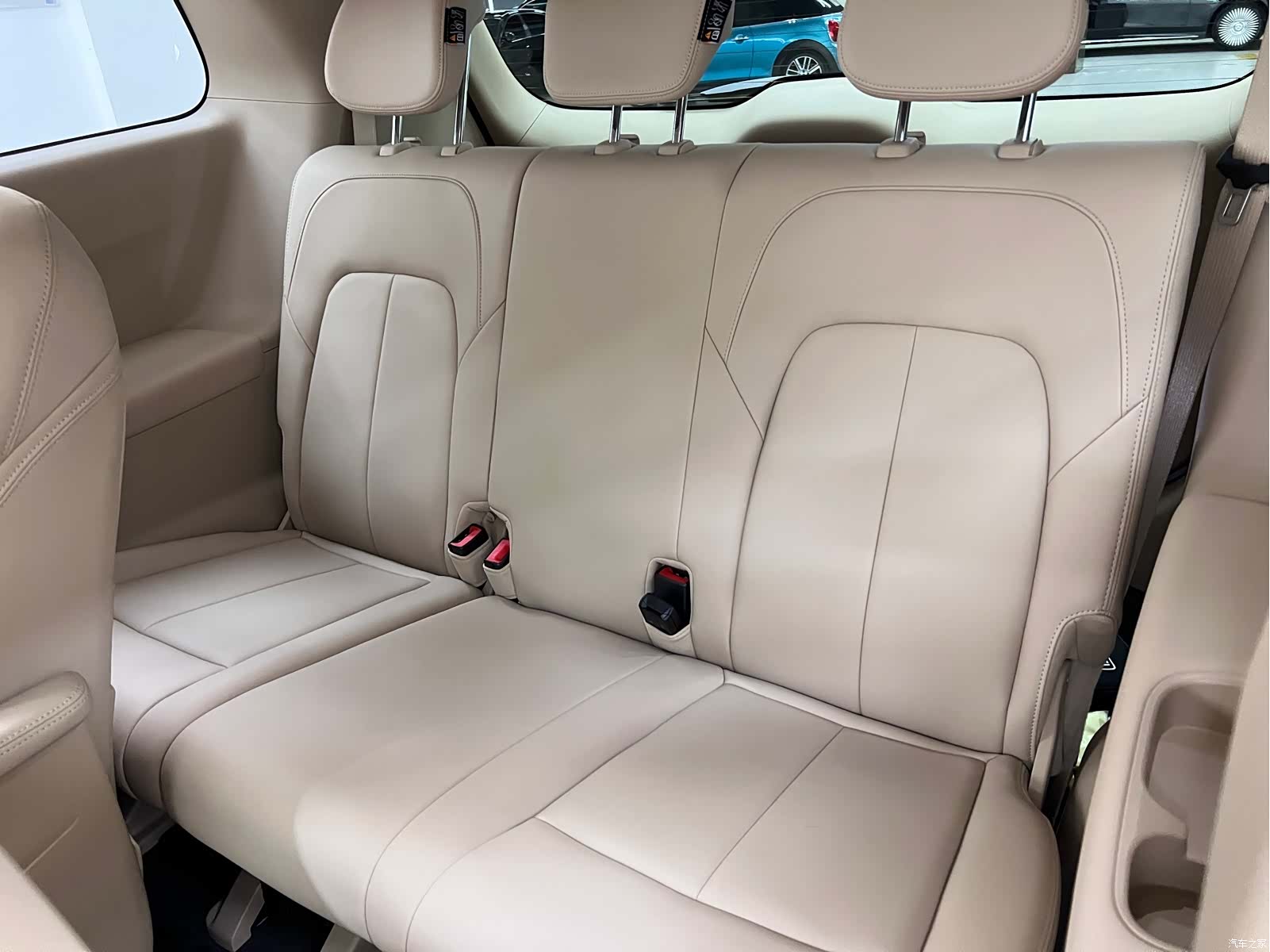 Buick GL8, 2025 19