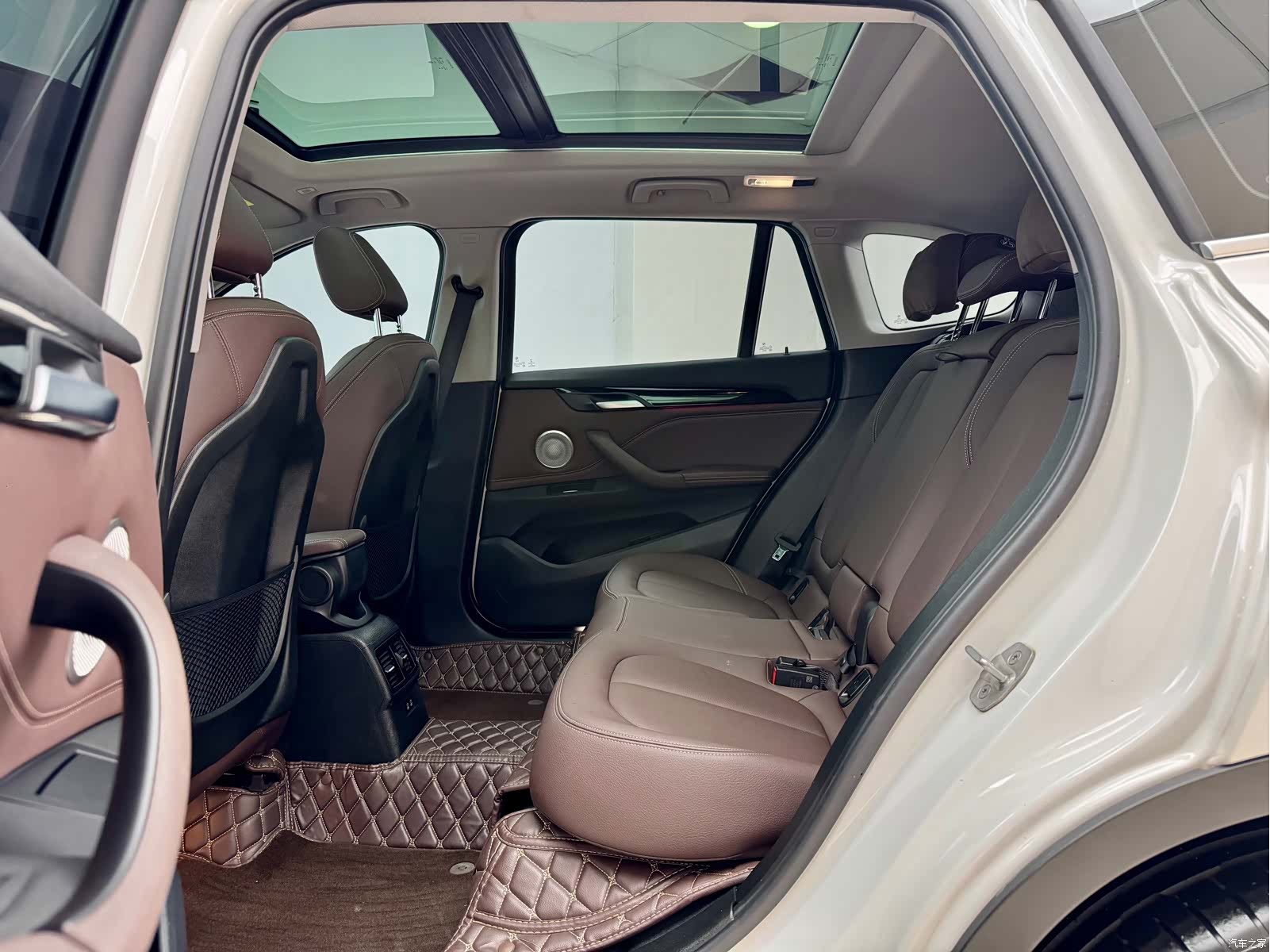 BMW X1, 2023 8
