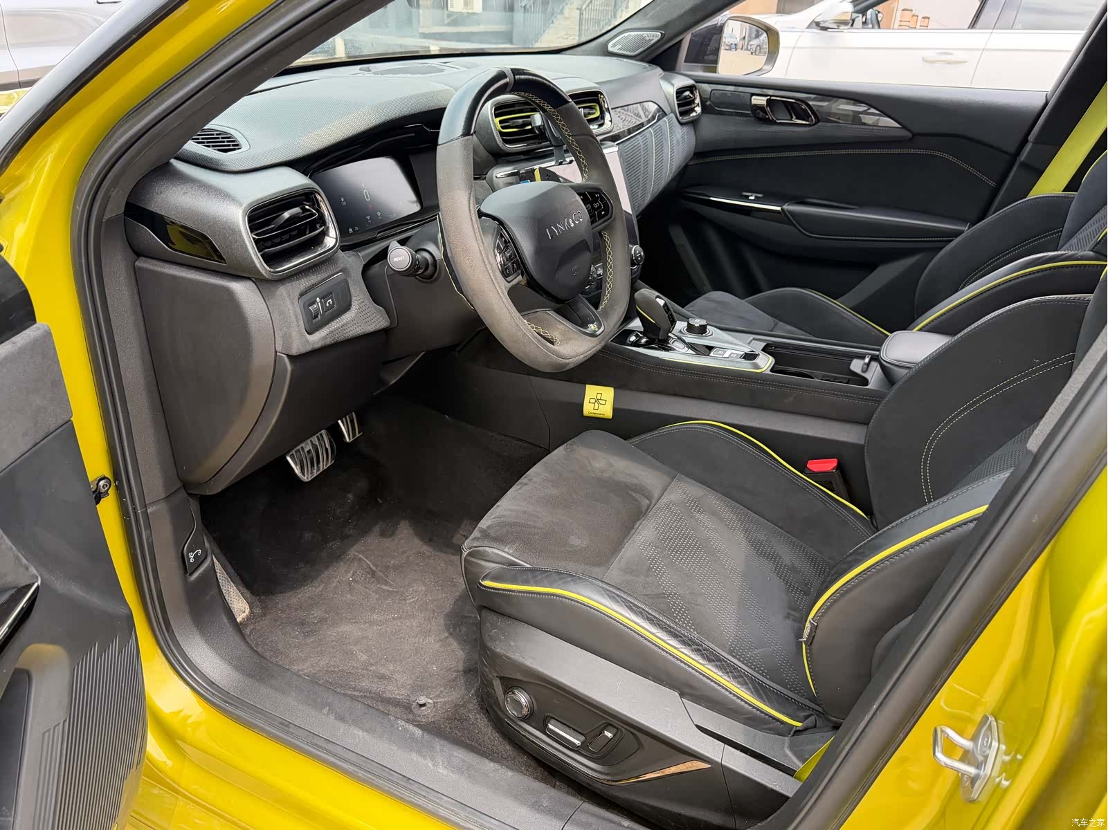 Lynk & Co 02, 2021 6