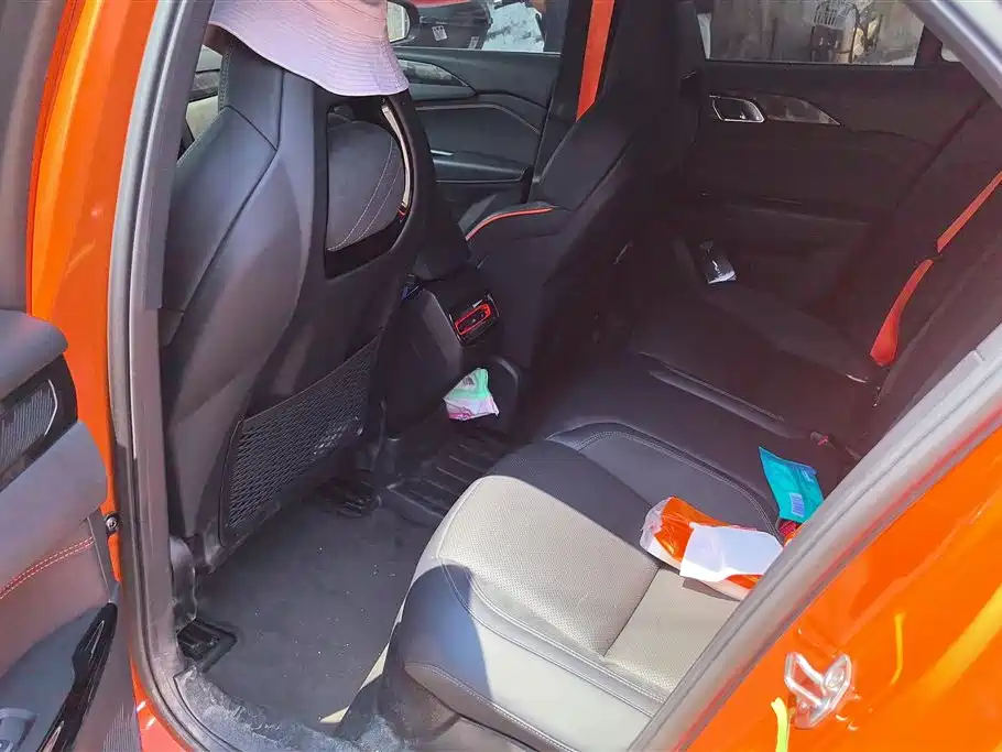 Lynk & Co 02 Hatchback