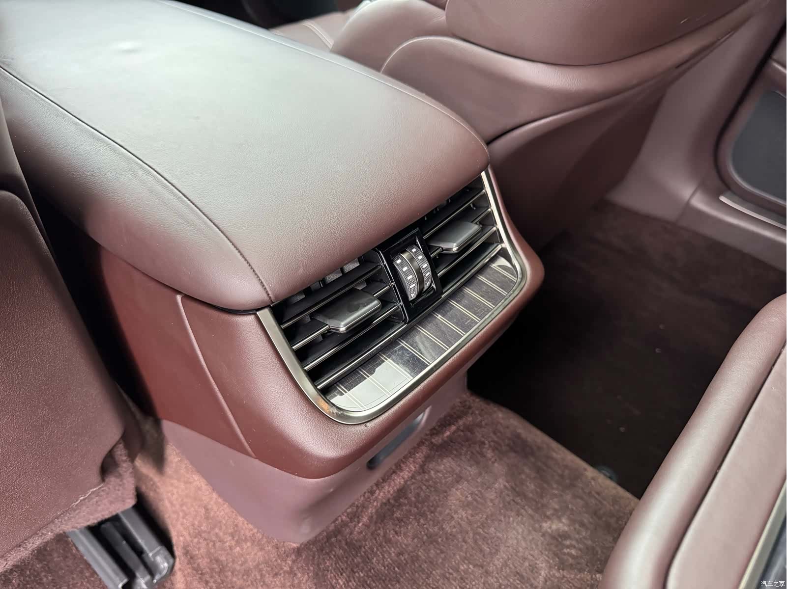 Lexus LS, 2019 16