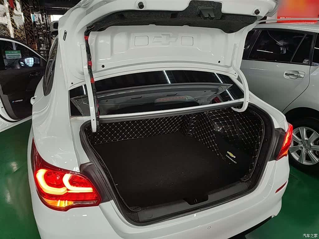Chevrolet 320, 2019 19
