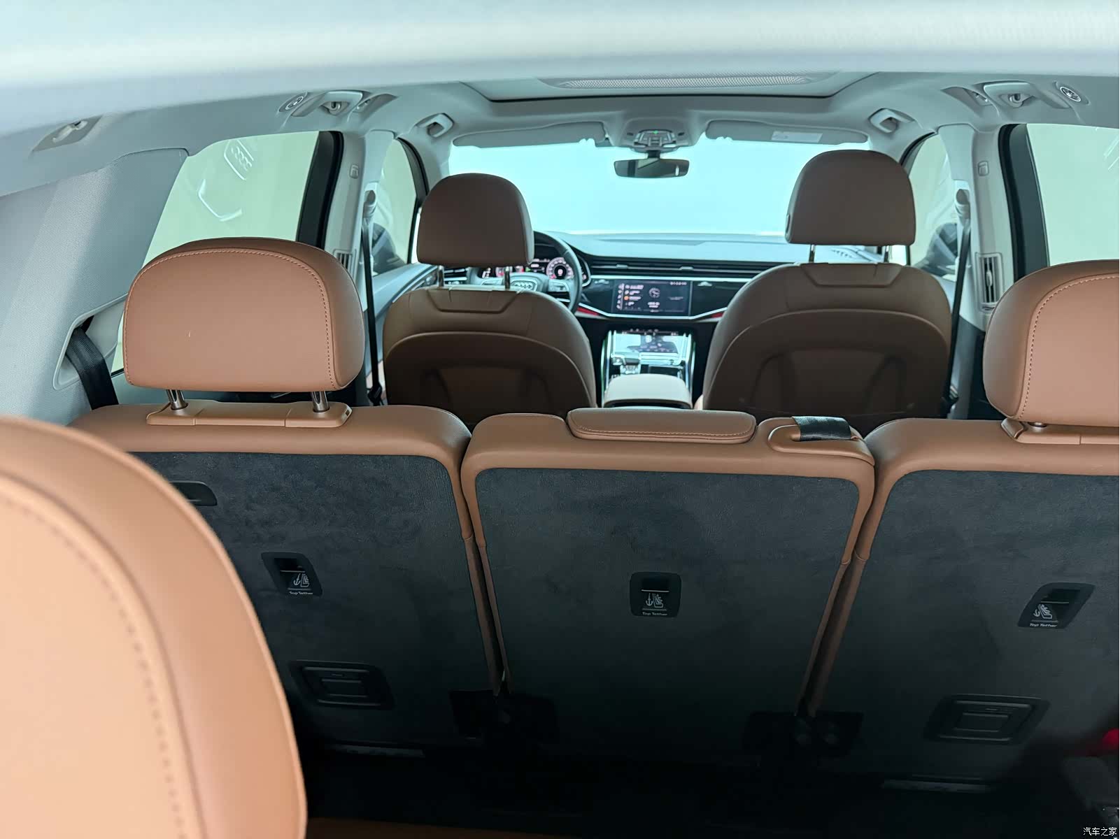 Audi Q7, 2023 20