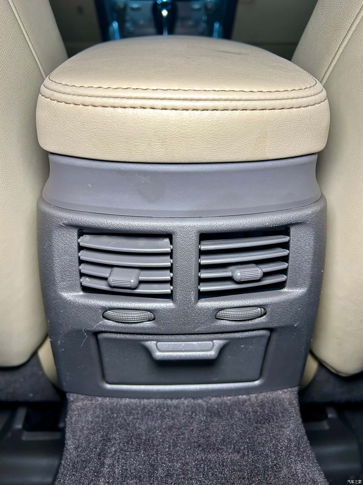 Lexus IS, 2012 30