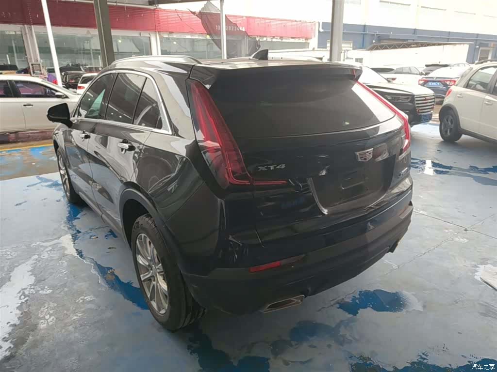 Cadillac XT4, 2023 все фото