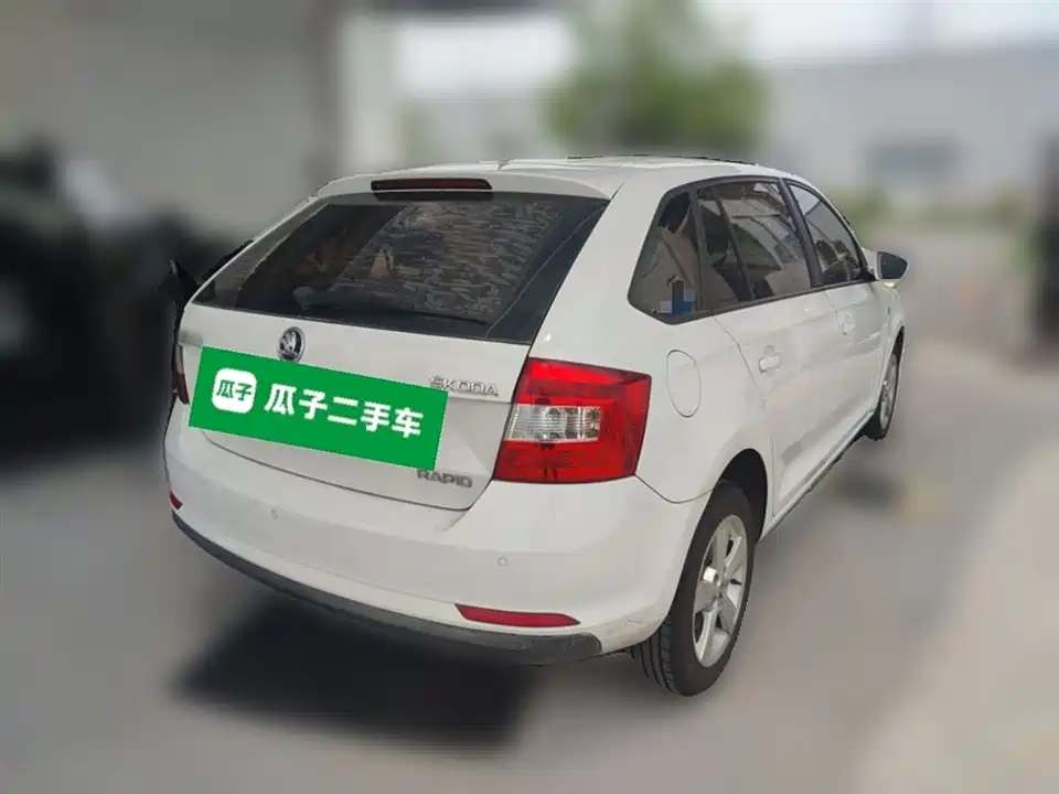 Skoda Xindong