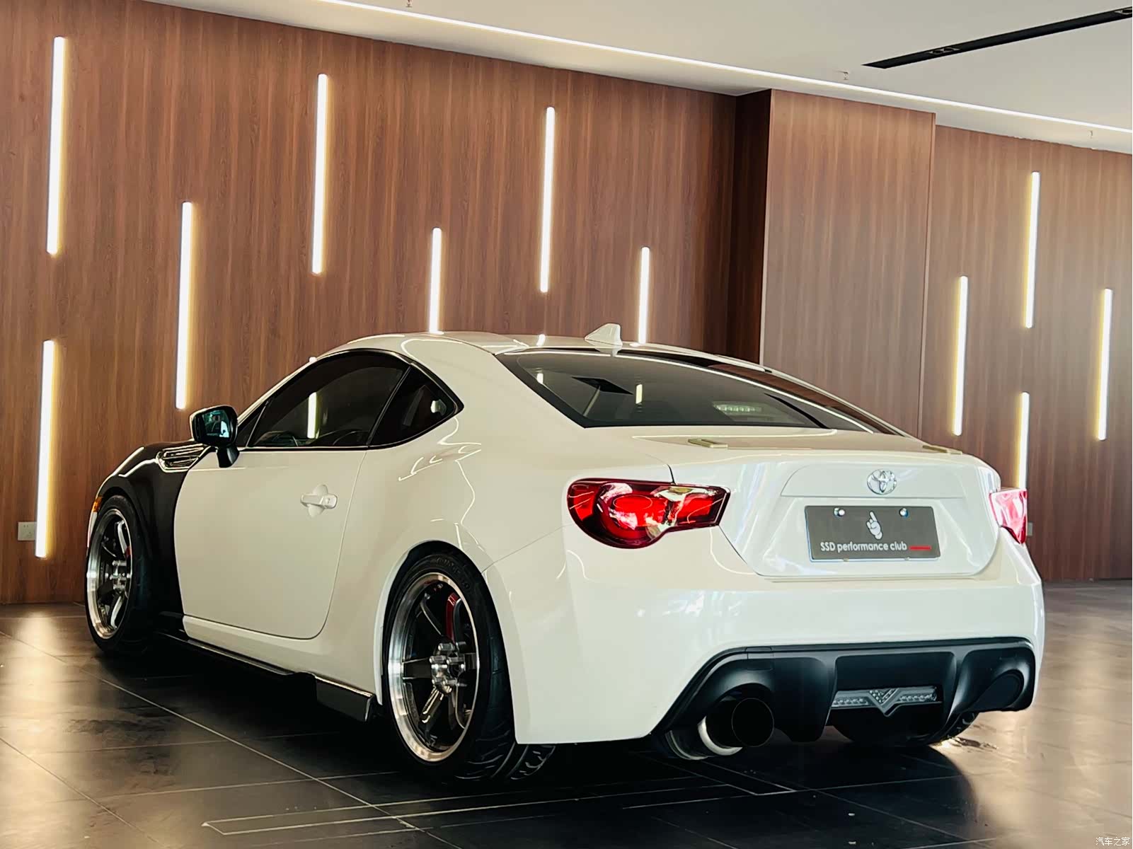 Toyota 86, 2015 7