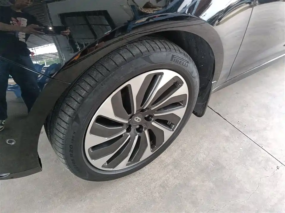 HarmonyOS Ask the world M5