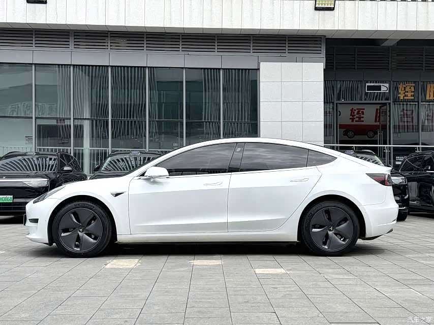 Tesla Model 3, 2020 9