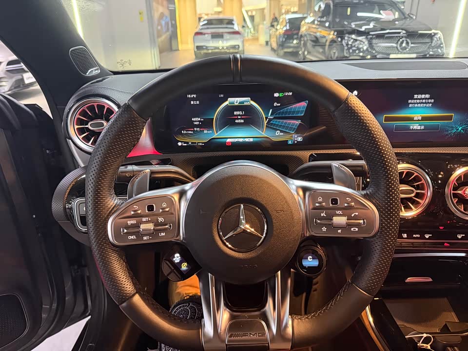 Mercedes-Benz CLA AMG