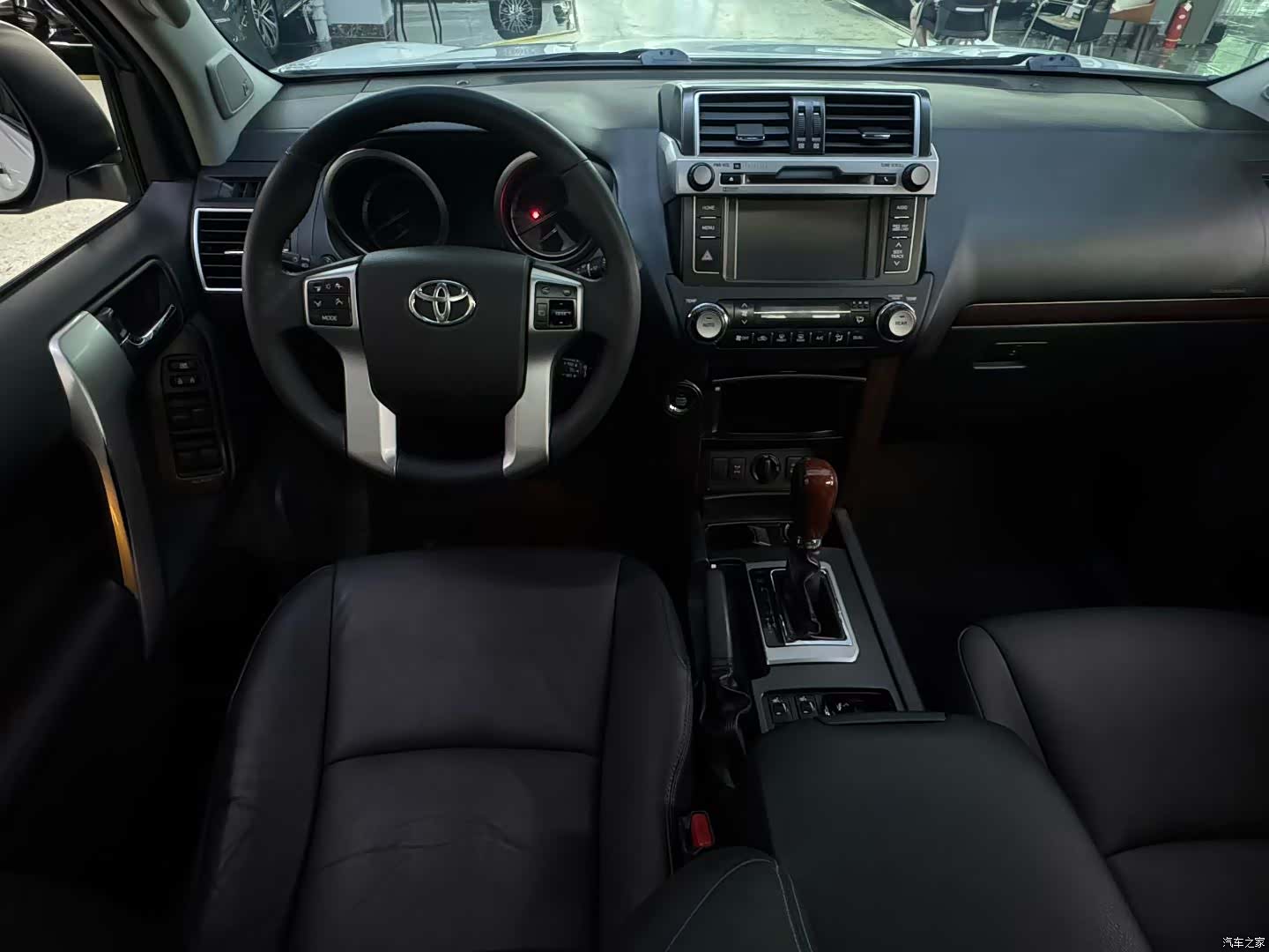 Toyota Prado, 2017 6