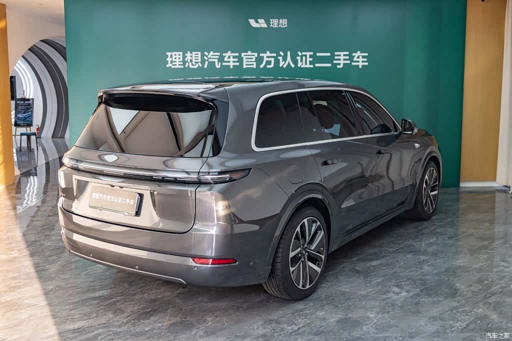 Li Auto L9, 2023 все фото