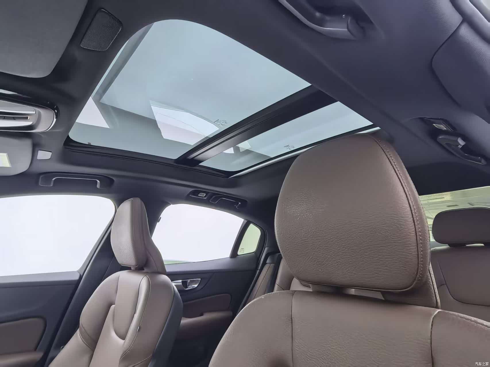 Volvo S60, 2023 16