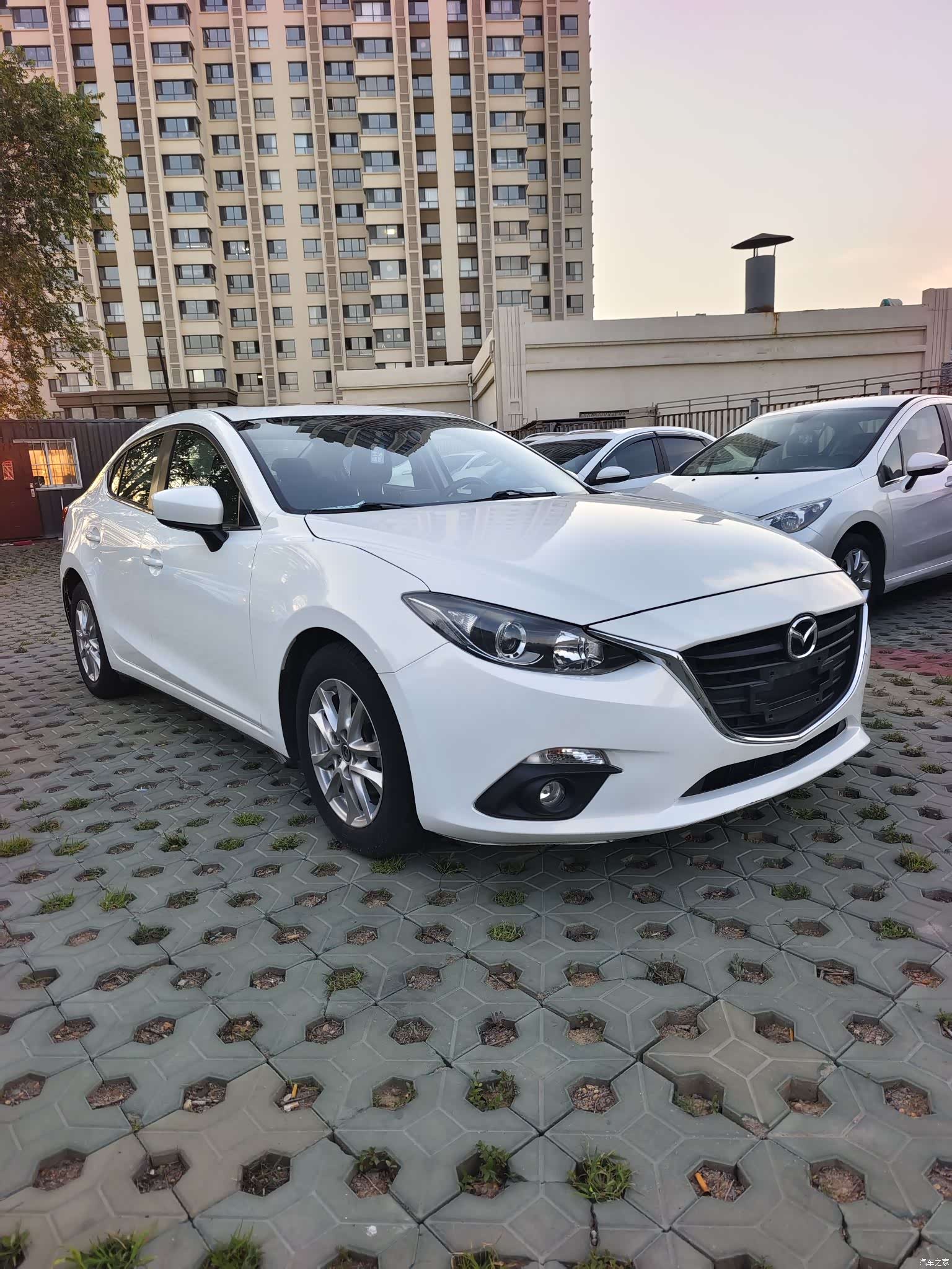 Mazda Mazda3, 2016 3