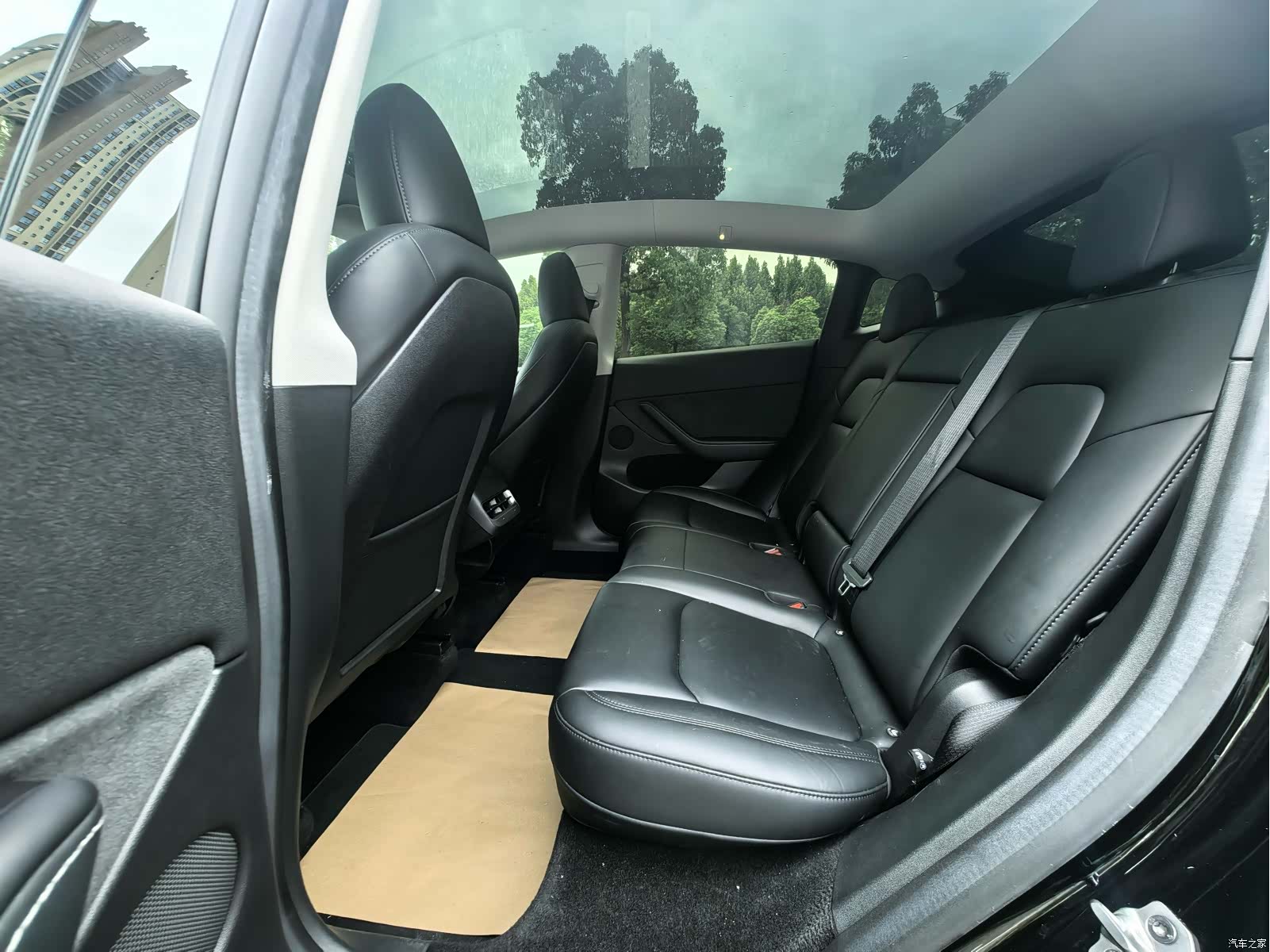 Tesla Model Y, 2022 6