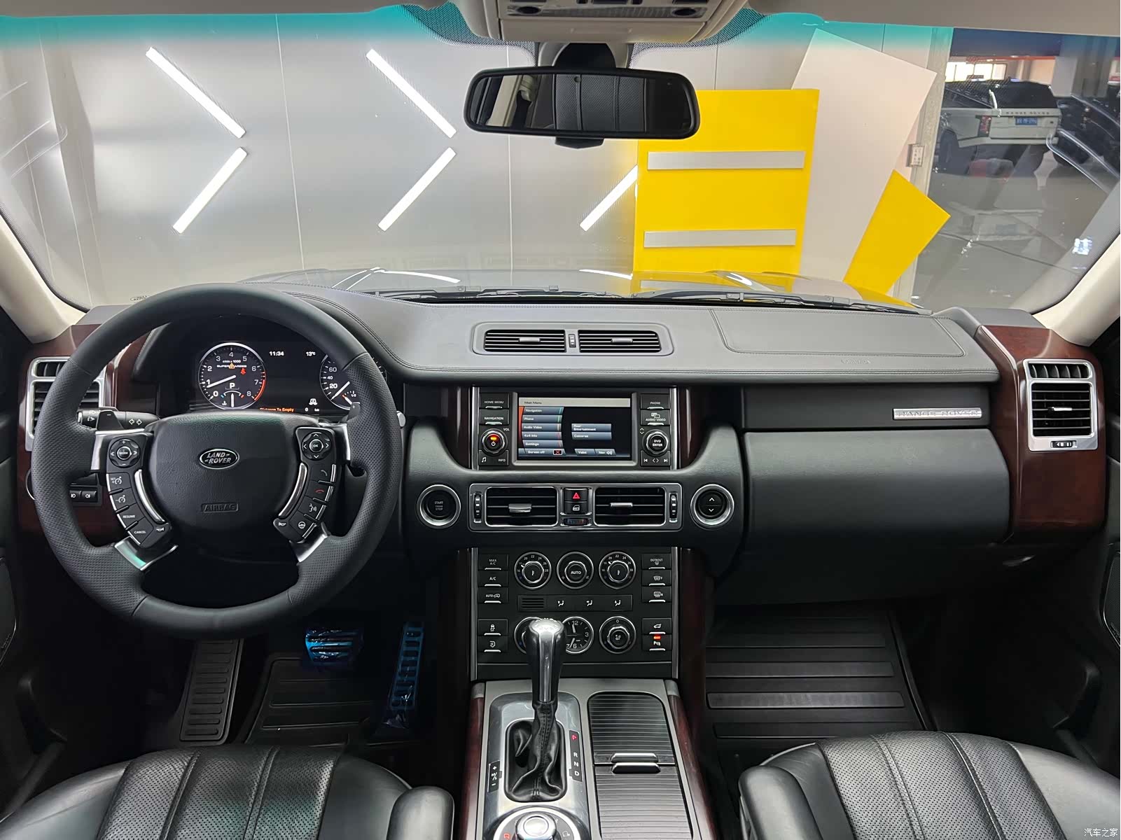 Land Rover Range Rover, 2011 17