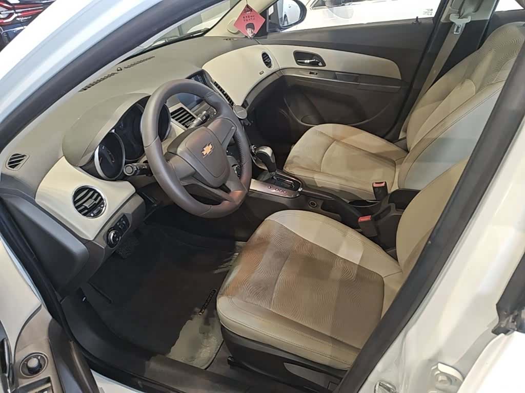 Chevrolet SE, 2014 16
