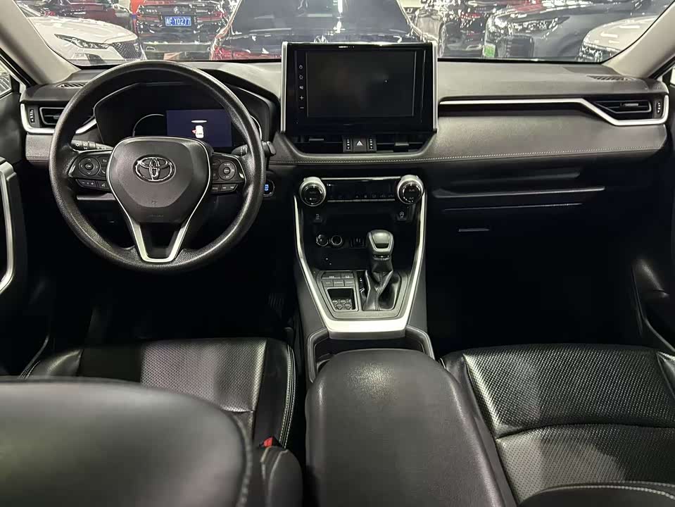 Toyota RAV4 Rongfang