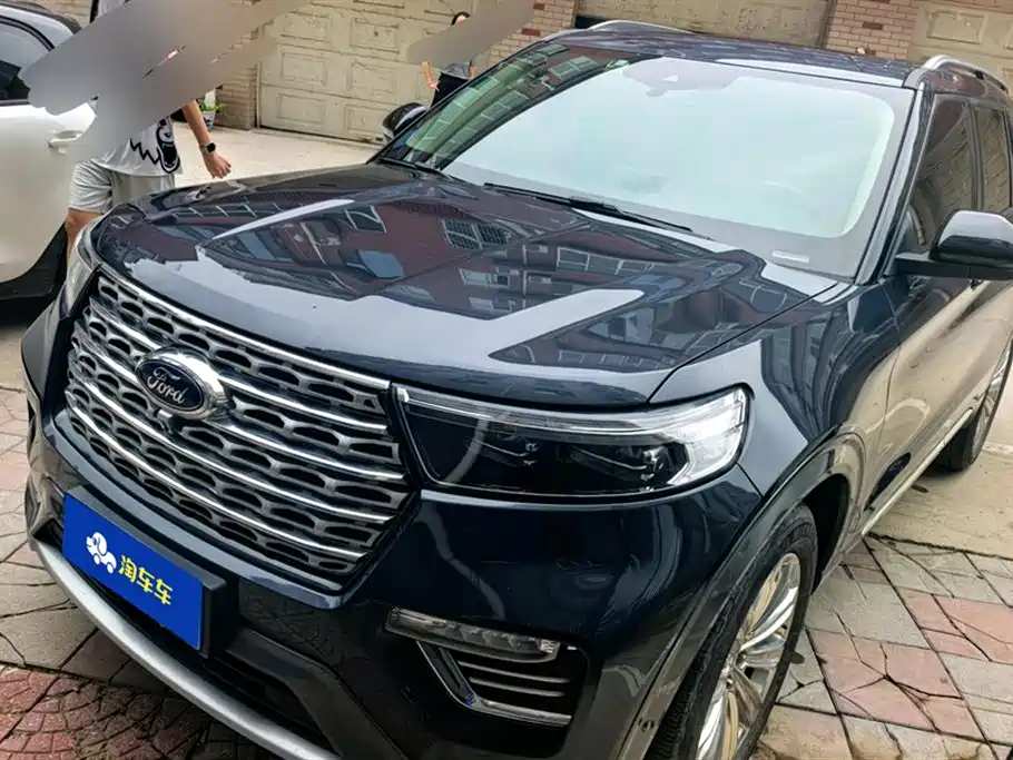 Ford Explorer Ford Explorer