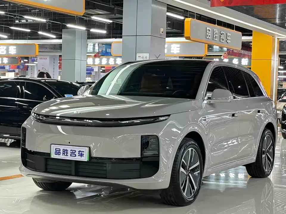 Li Auto Ideal L6