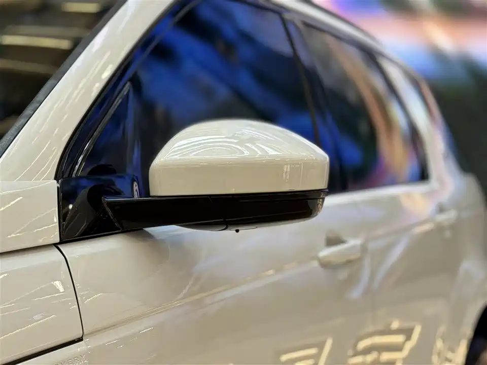 Land Rover Discover sports