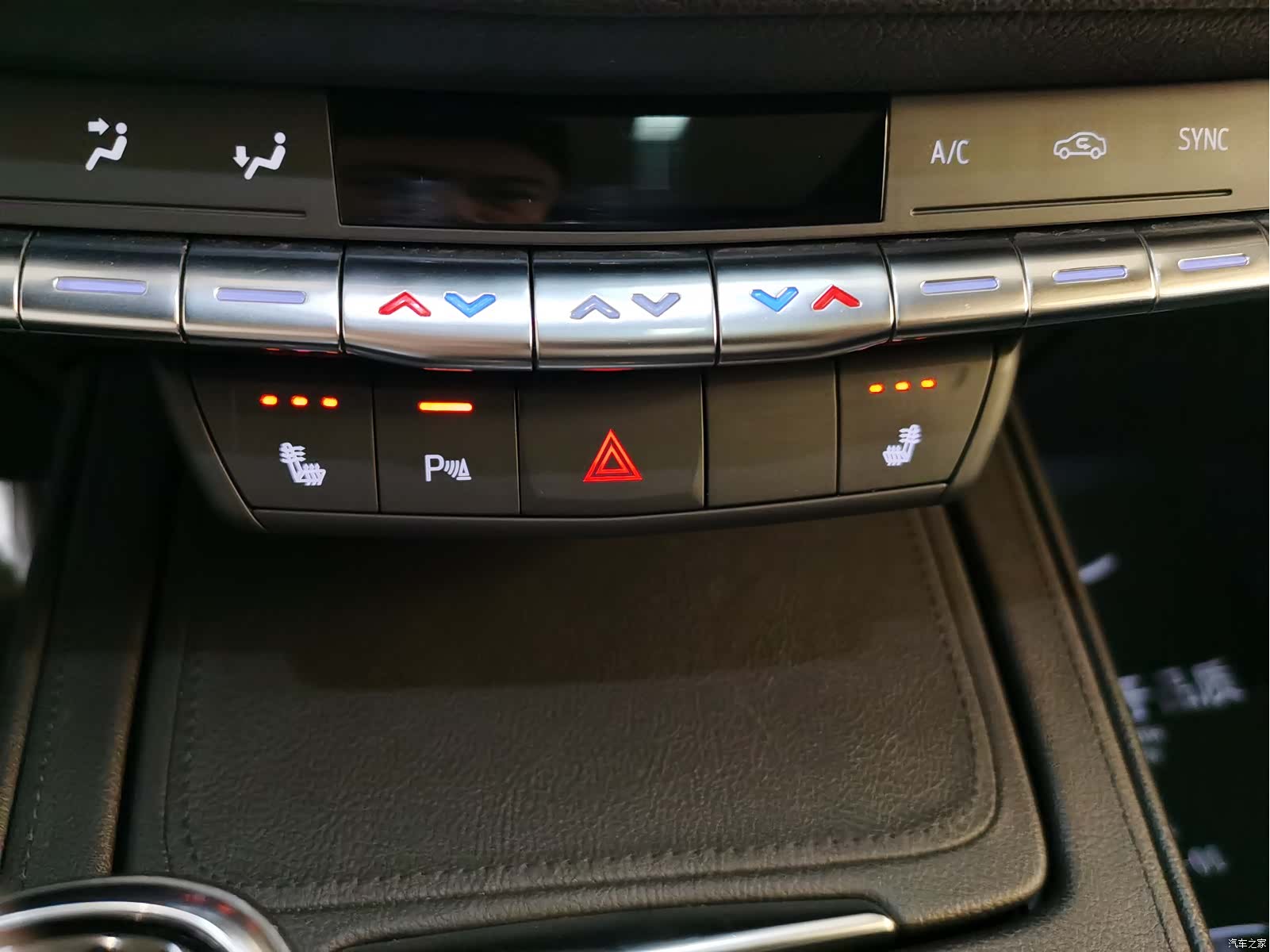 Cadillac XT4, 2021 15
