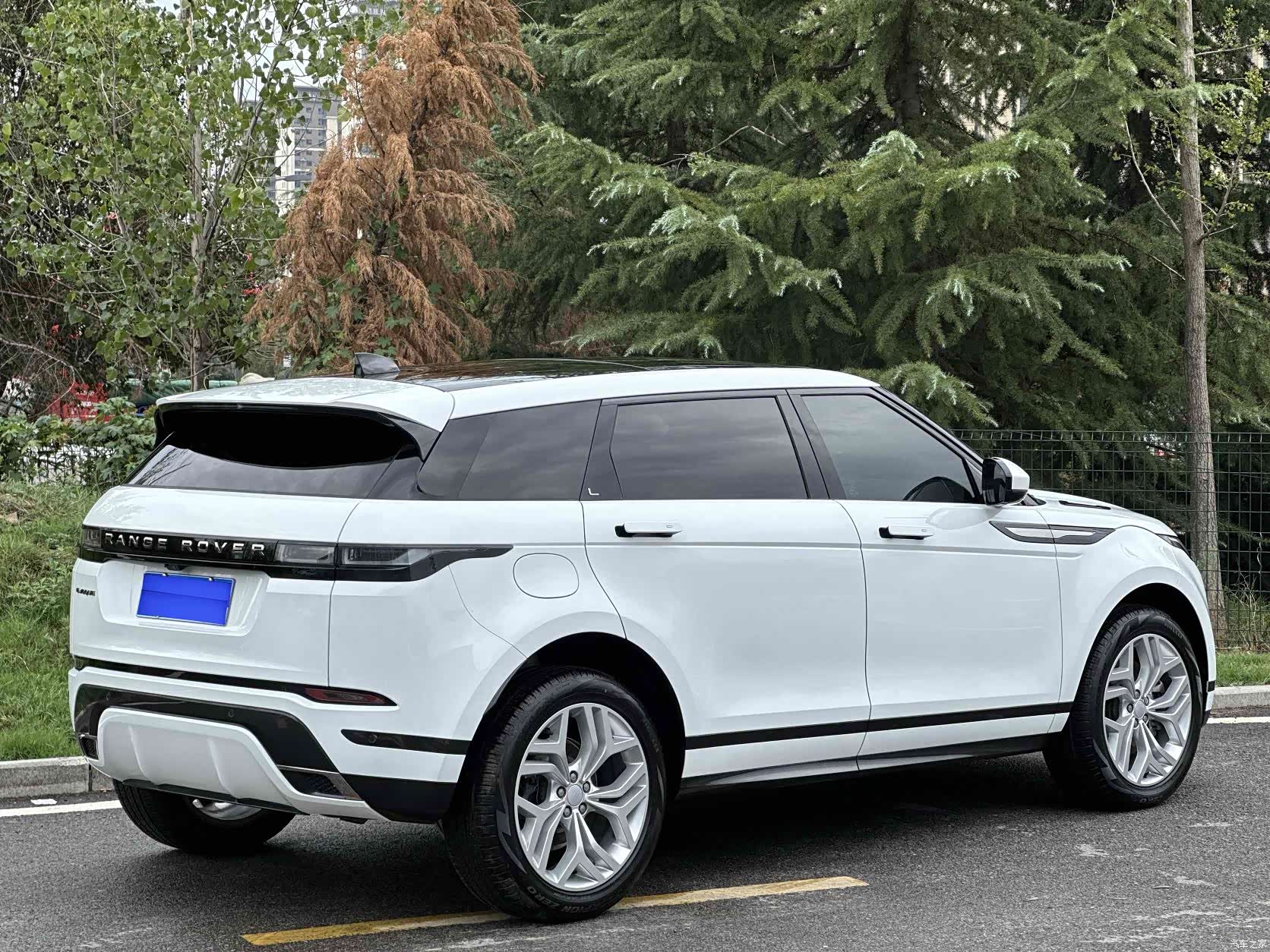 Land Rover Range Rover, 2023 14