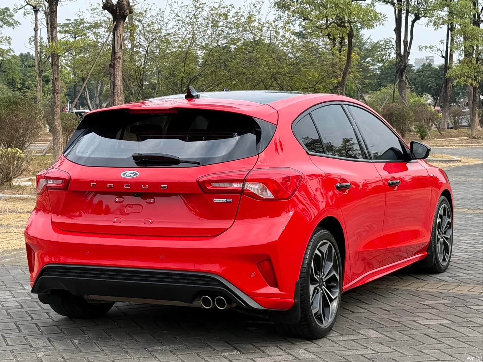 Ford Focus, 2021 16