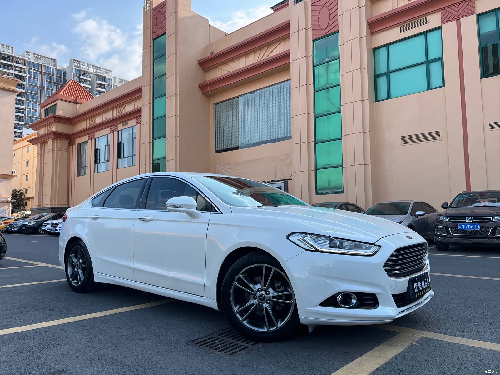 Ford Mondeo, 2016 3