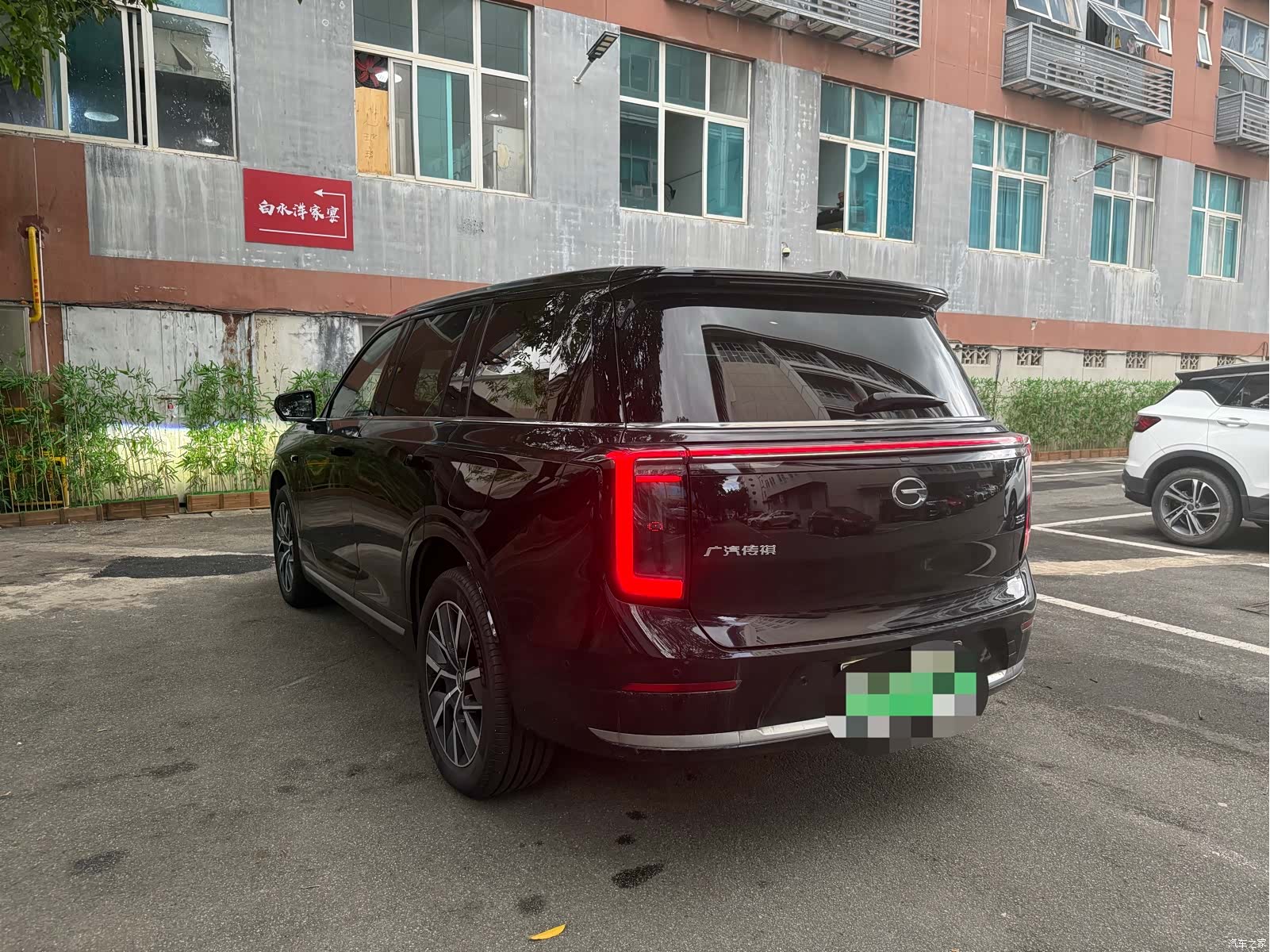 Trumpchi S9, 2025 8