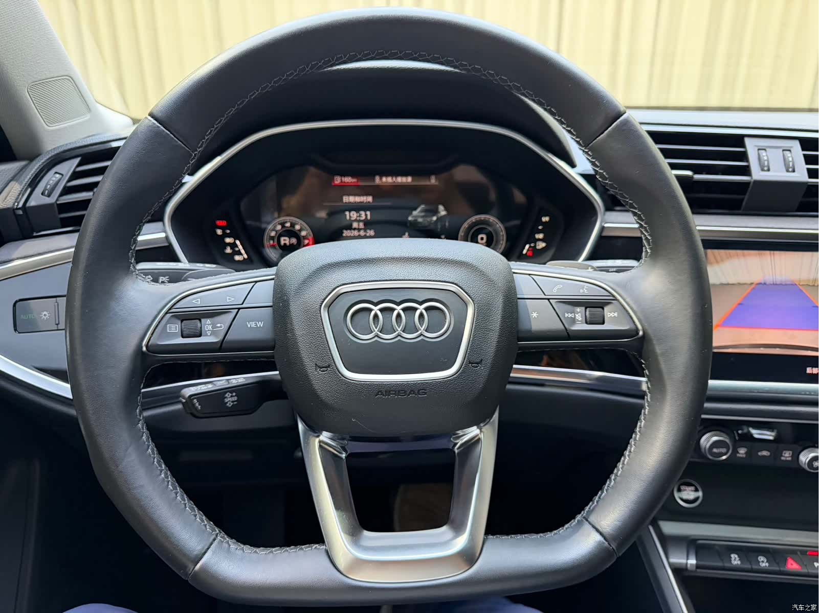 Audi Q3, 2022 14