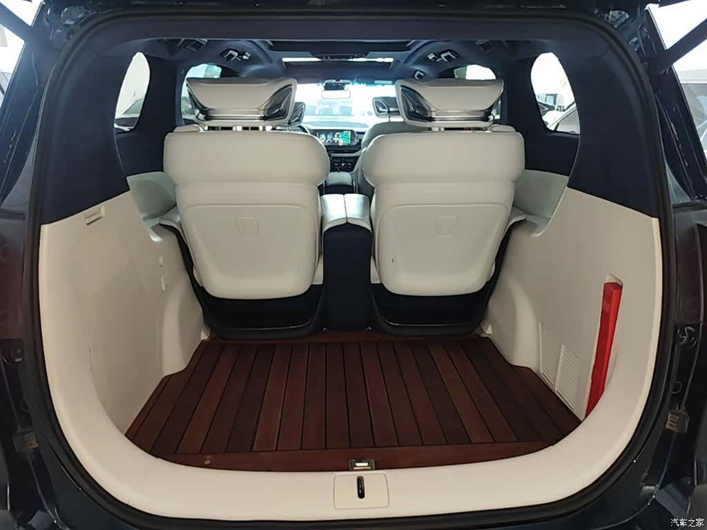 Buick GL8, 2020 19