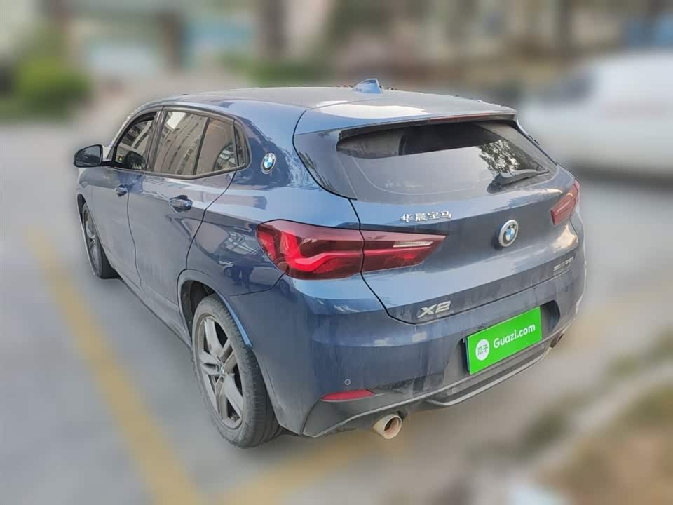 BMW X2
