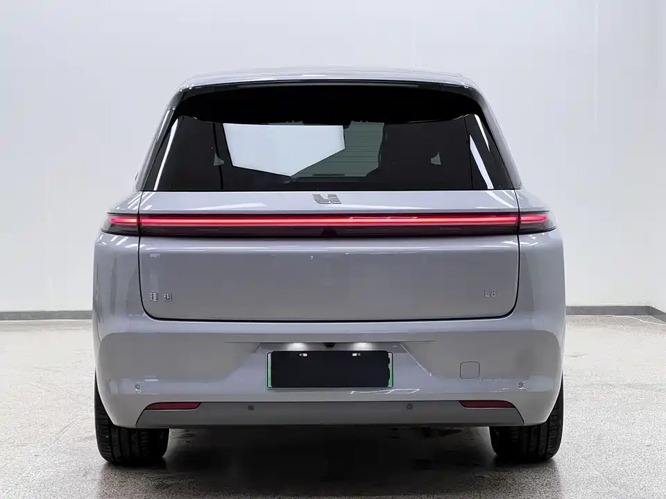 Li Auto Ideal L8
