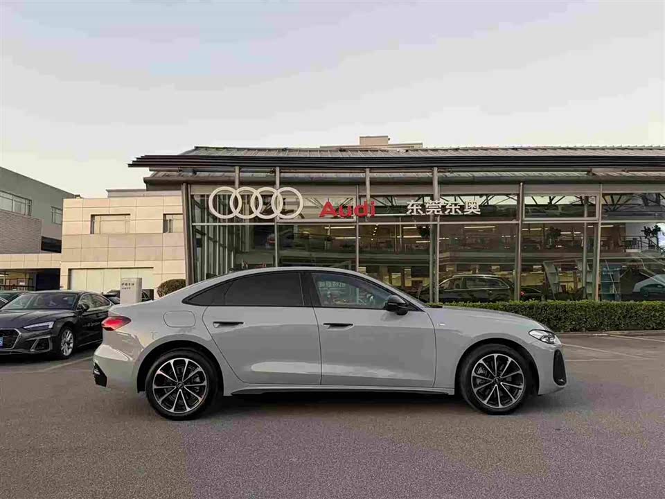 Audi A5L