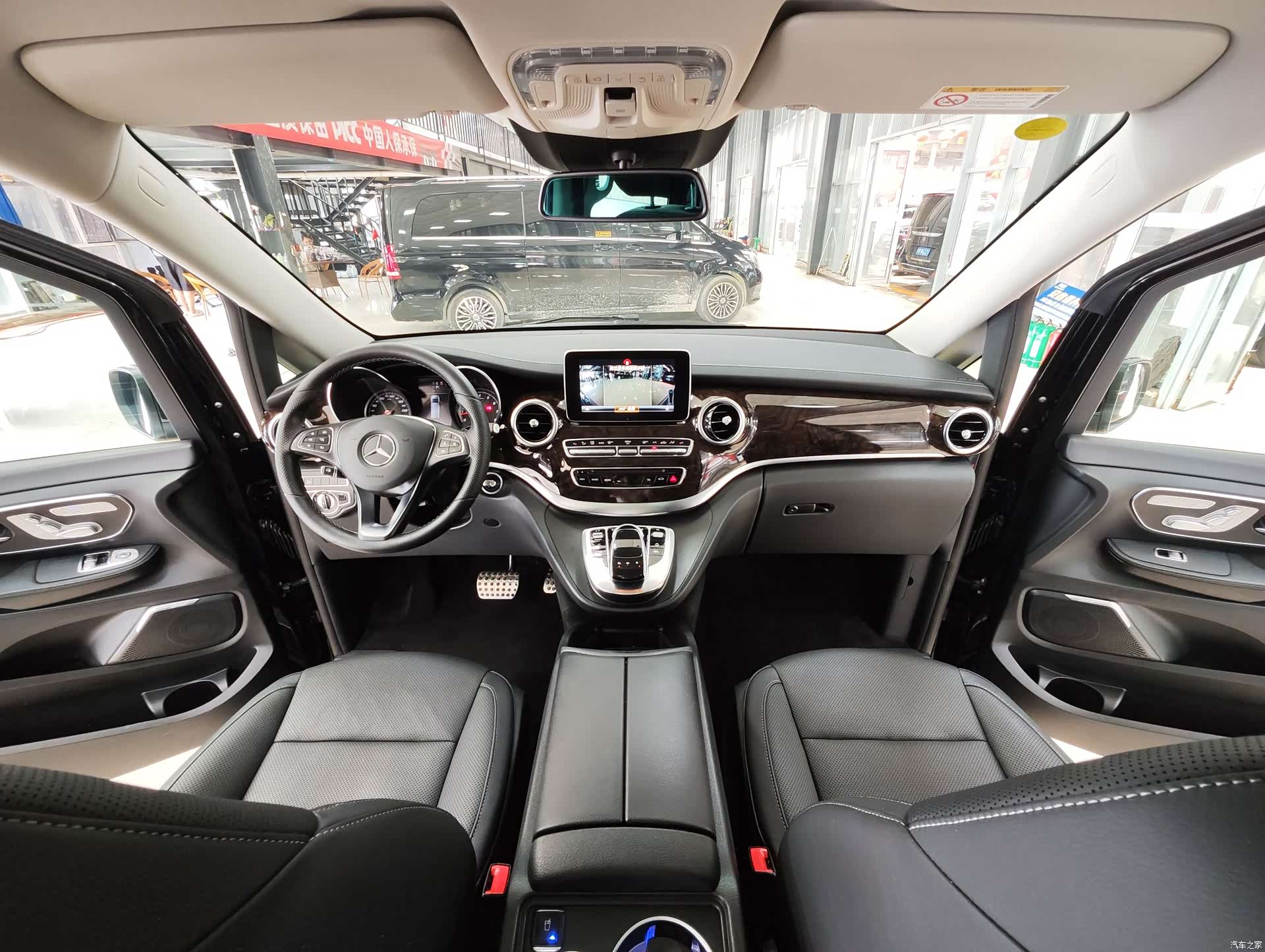 Mercedes-Benz V-Class, 2019 6