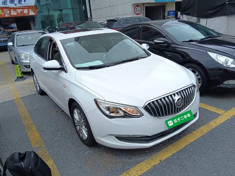 Buick Yinglang