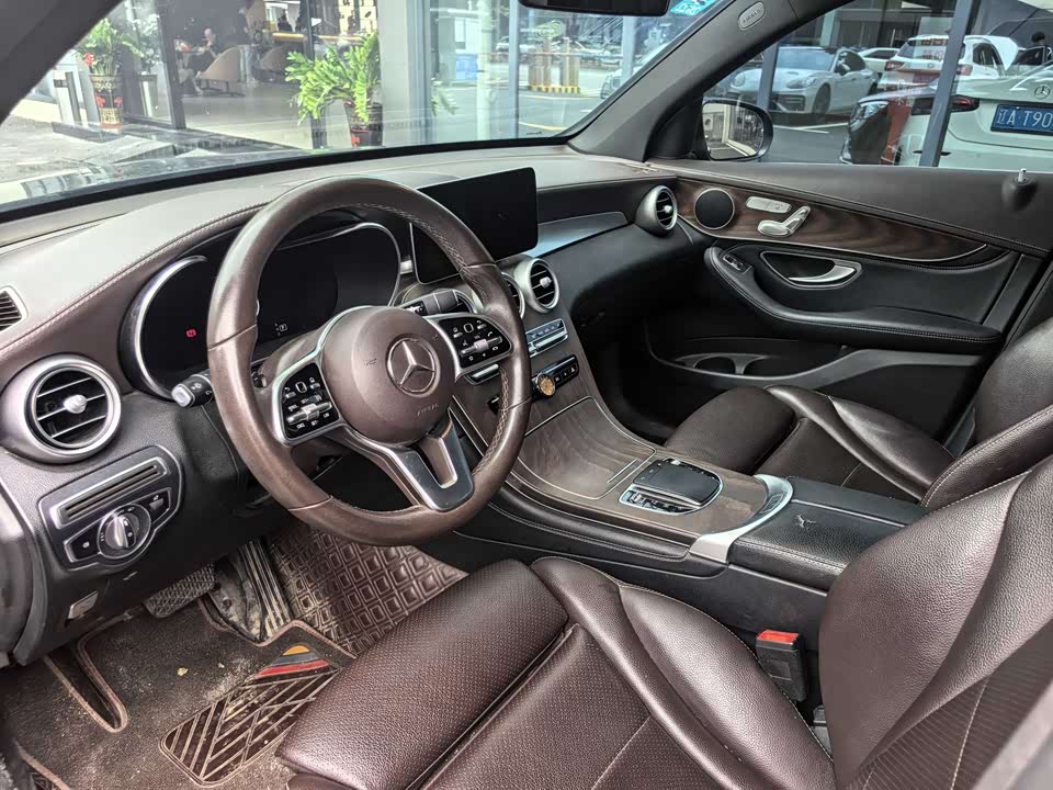 Mercedes-Benz GLC Mercedes-Benz GLC
