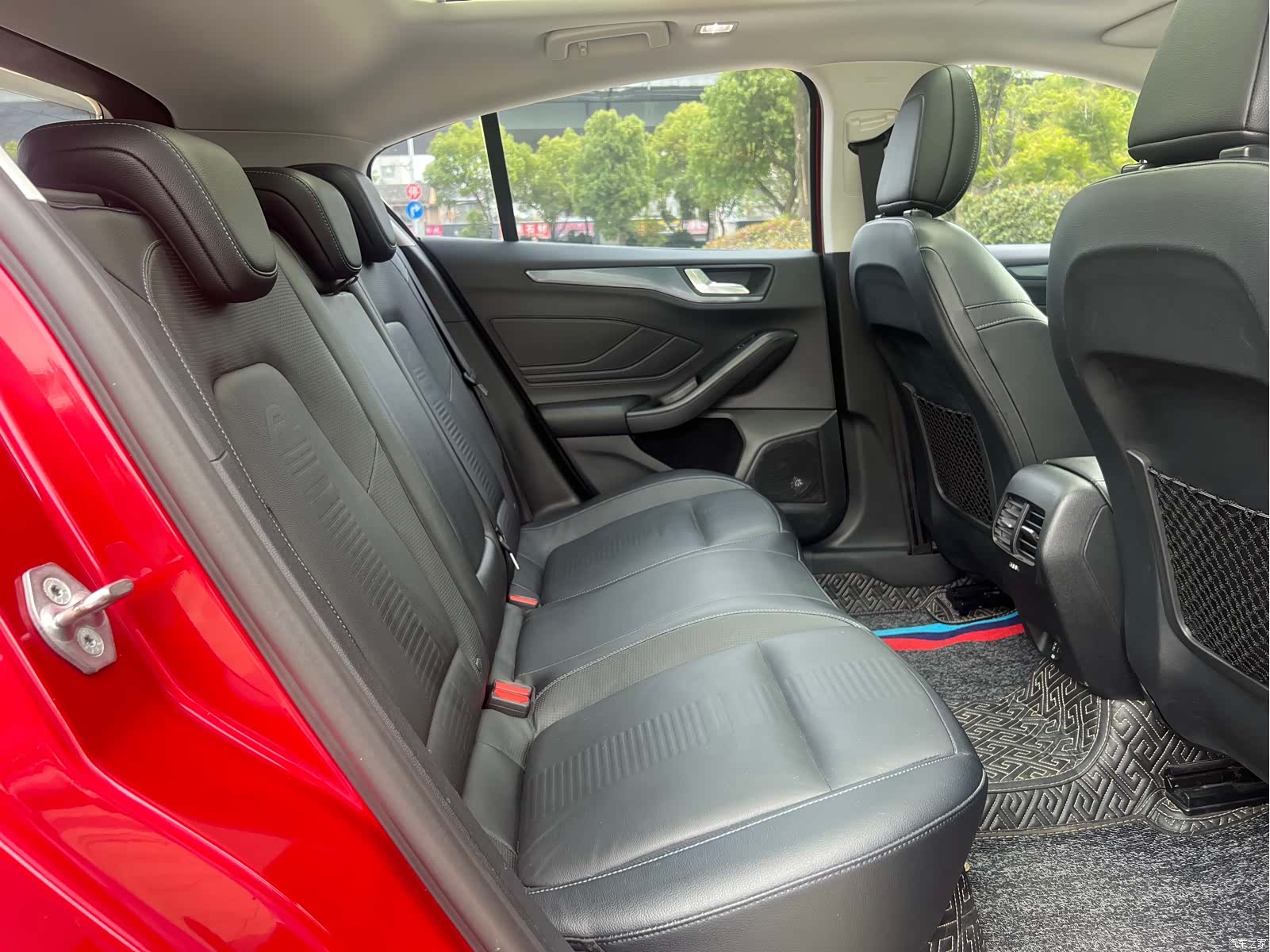Ford Focus, 2019 15