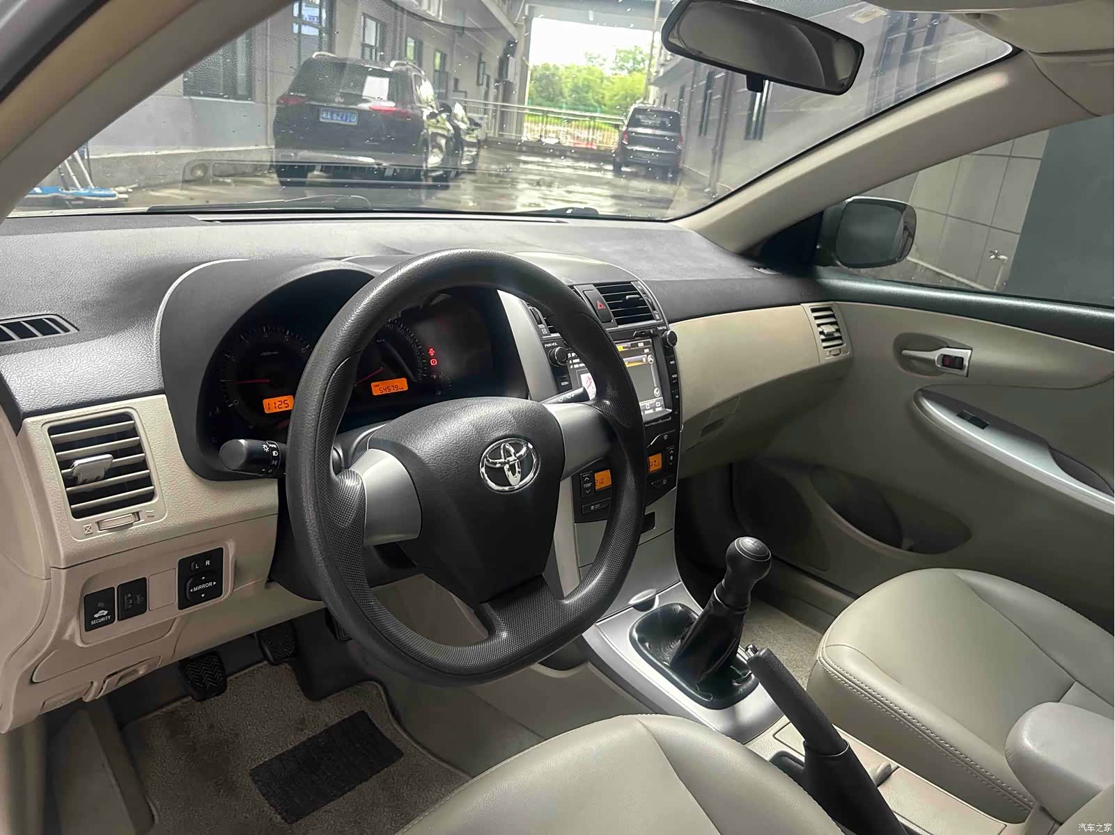 Toyota Corolla, 2011 15