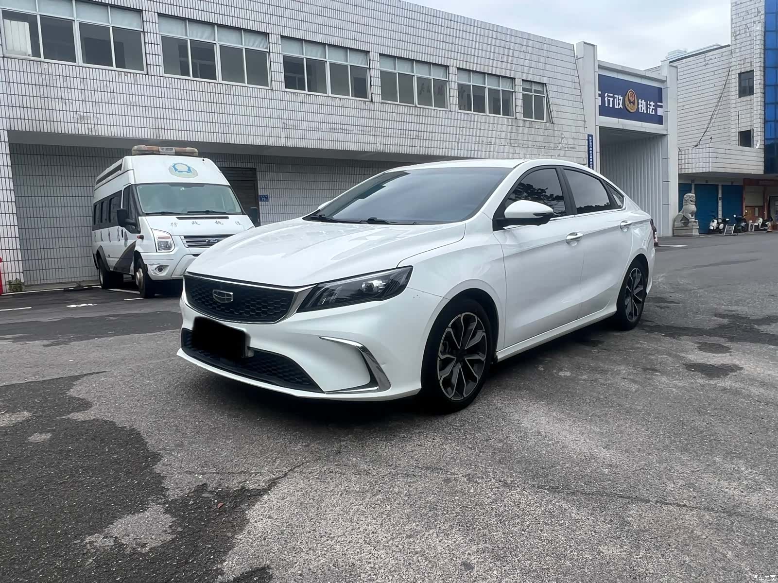Geely Binray, 2021 1