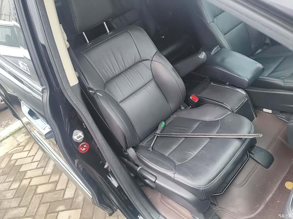 Honda Elysion, 2018 25