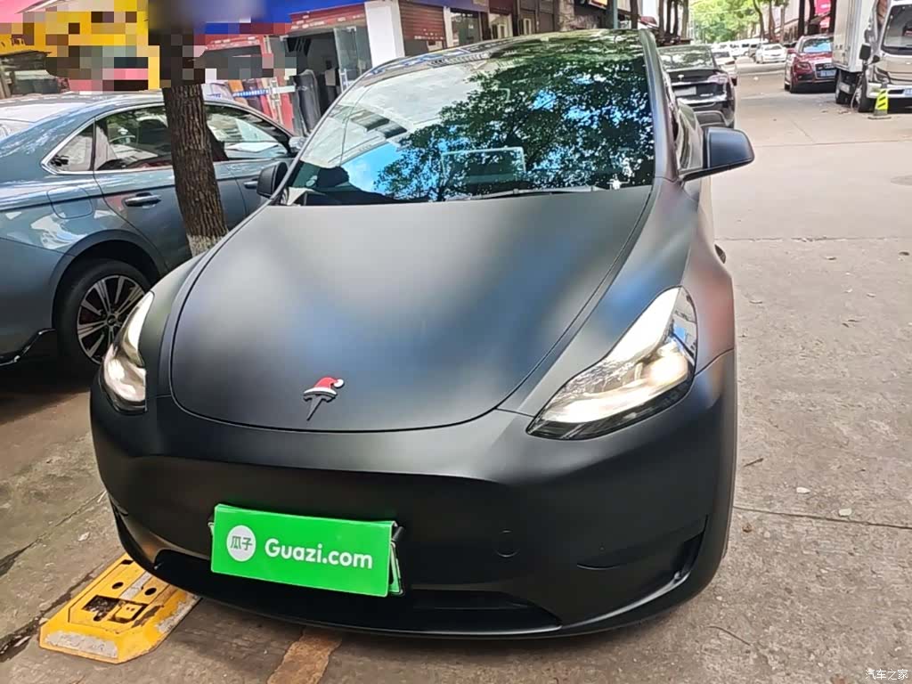 Tesla Model Y, 2024 3